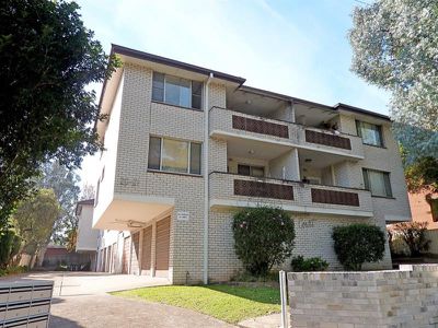 8 / 20 Clio St, Wiley Park
