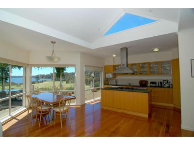 1 Willow Road, Broadwater