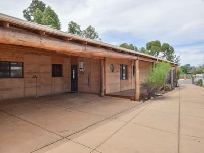 3 Emery Close, Broadwood