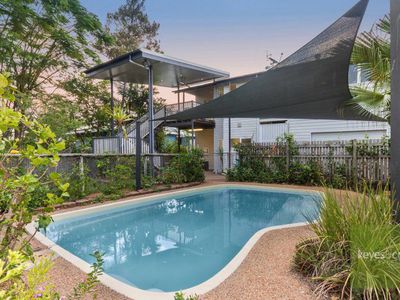 5 Townsville Street, West End