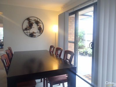 14 Bateman Grove, Hampton Park