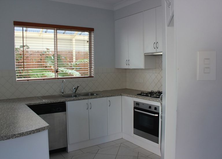 46A Cedar Avenue, Brighton