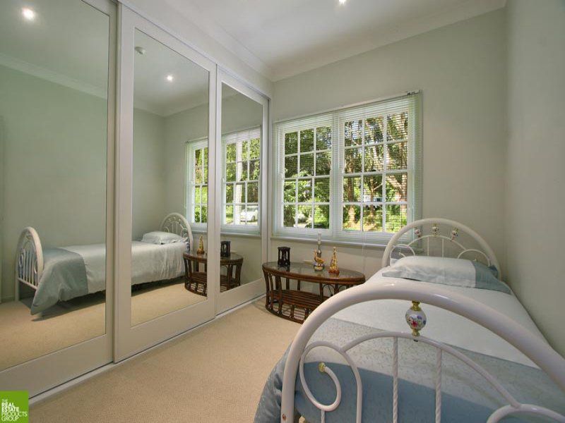 39 Hilltop Ave, Wollongong