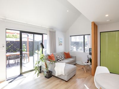 2 / 116 Champion Street, Edgeware
