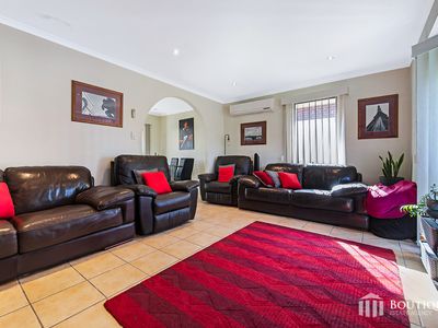 27 Hyssop Drive, Hallam