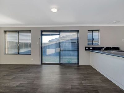 45 Mebbin Grove, Yanchep