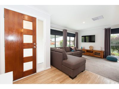 564 WOODBURY COURT , Lavington