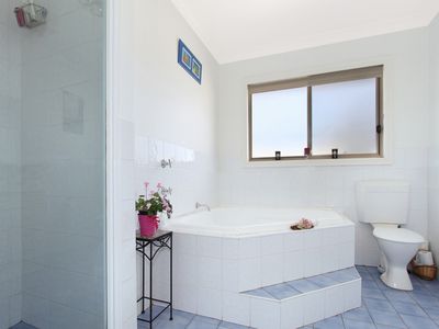 2 / 13 Parkes Street, Oak Flats