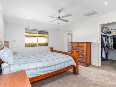 15 Packenham Promenade, Canning Vale