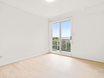 e504 / 81-86 Courallie Avenue, Homebush West