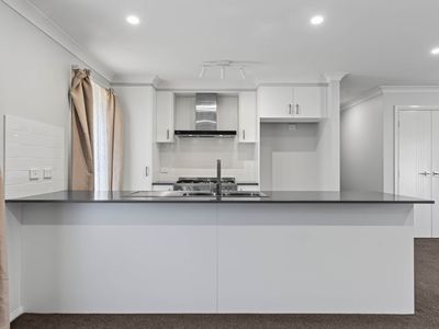 16 North Street, Crookwell
