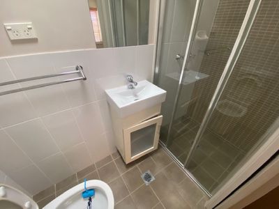 5 / 6-10 Kendall Drive, Casula