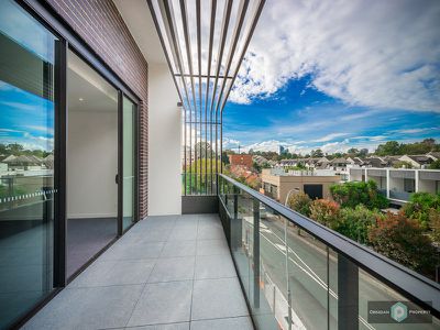 402 / 86 Wigram Road, Glebe