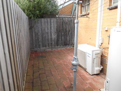 4/1065 High St, Reservoir