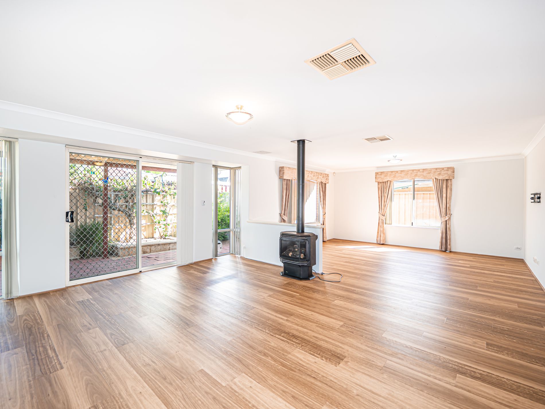 64 Boardman Road, Canning Vale