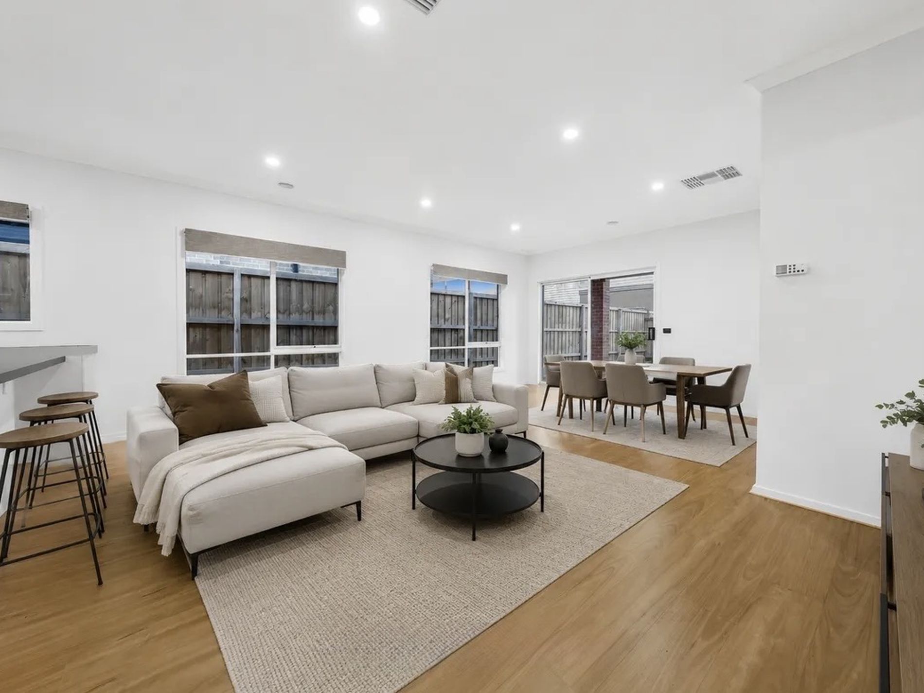 8 Guling Rise, Clyde North