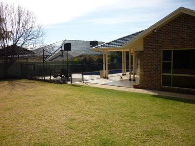 19 Englewood Avenue, Dubbo