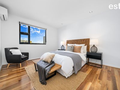 1719 / 1 Grandstand Parade, Zetland