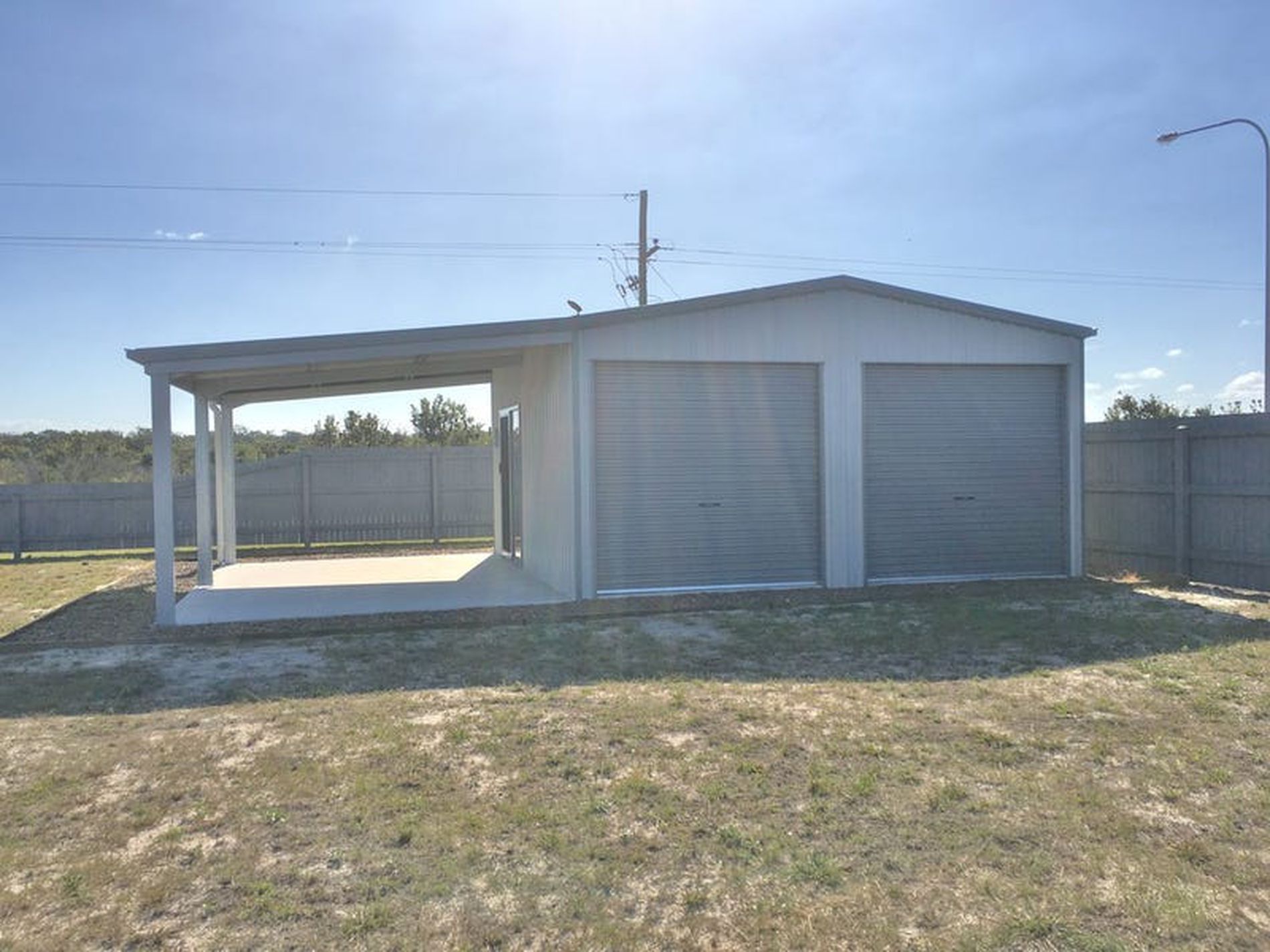 24 Sunset Avenue, Woodgate
