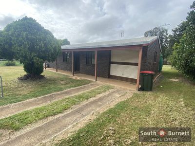 93 Alford Street, Kingaroy