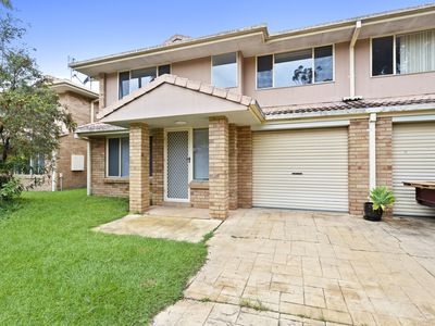 8 / 34 Old Pacific Highway, Oxenford