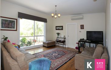 25 Beaconsfield Ave, Beaconsfield