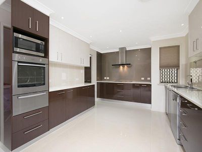 5 Simon Street, Underwood