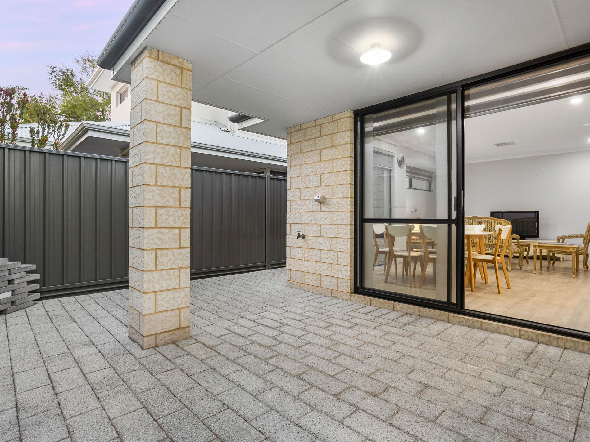 60B Allerton Way, Booragoon