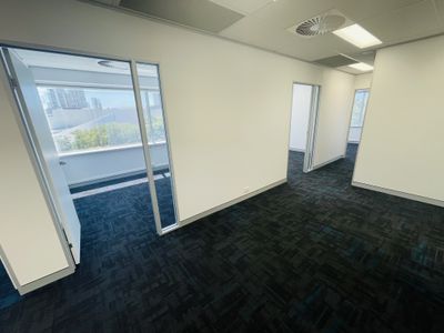 304 / 35 Scarborough Street , Southport