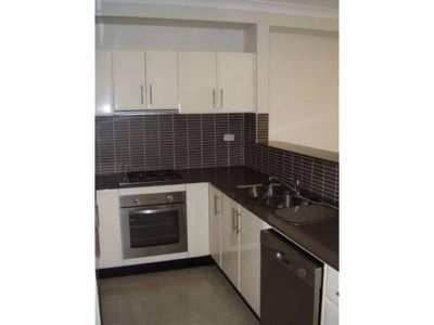 18 / 5-7 Princes Highway, Figtree