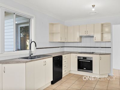 1 / 28 Taylor Road, Albion Park