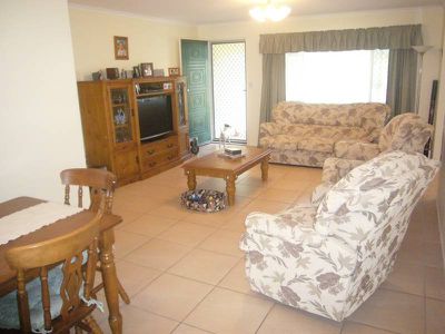 12 Barton Street, Underwood