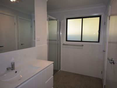 2 / 1 George Street, Dubbo