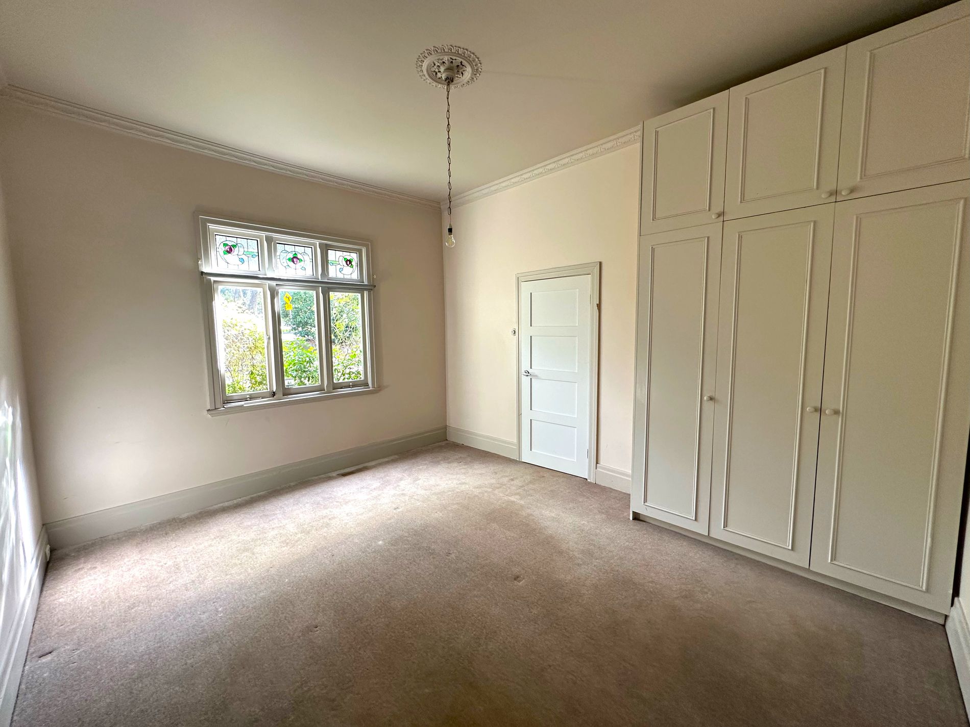 10 Montrose Street, Surrey Hills