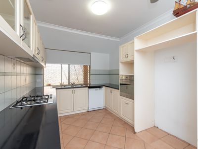 38 Dallington Crescent, Balga