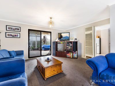 84 Oaktree Drive, Hampton Park