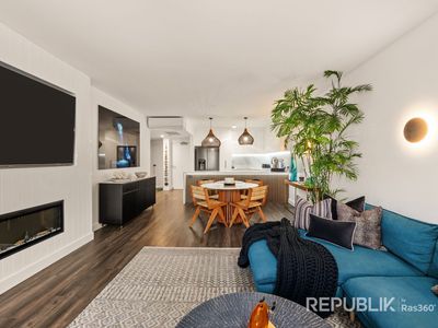 2704 / 3422 Surfers Paradise Boulevard, Surfers Paradise