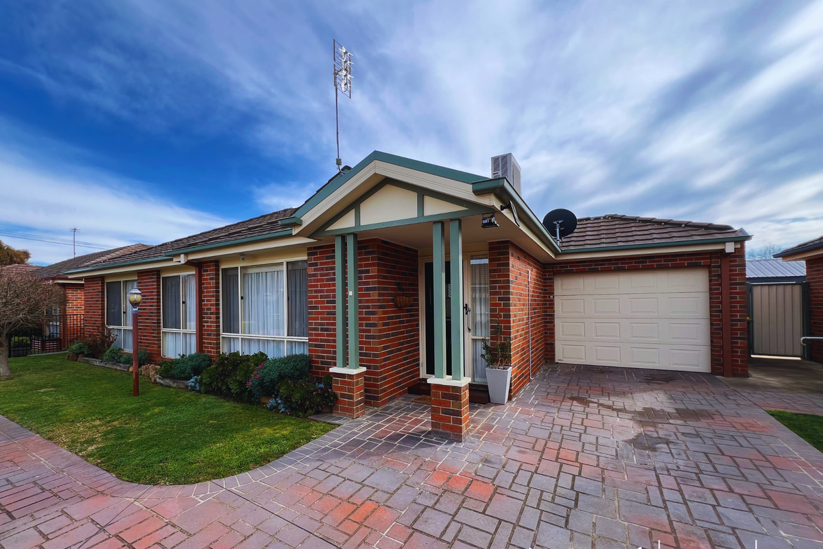 2 / 8-10 Unwin Street, Kyabram