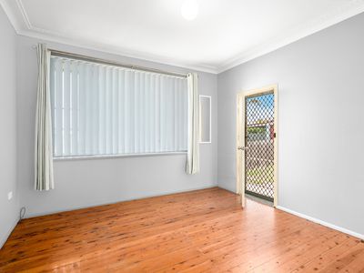 2 / 324 Shellharbour Road, Barrack Heights