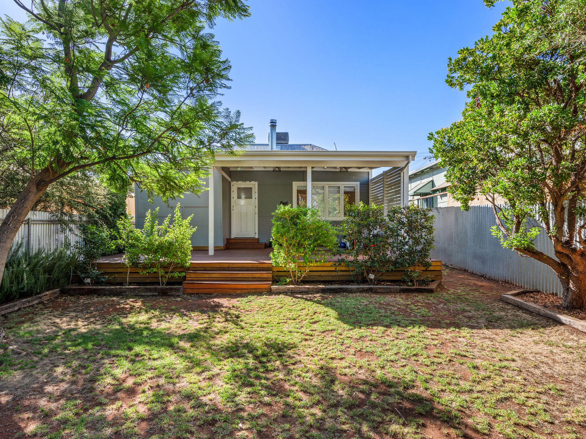 33 Ward Street, Lamington