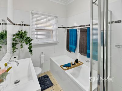 15 Lovett Avenue, Dubbo
