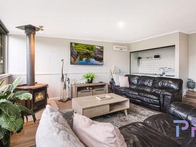 56 Finn Street, White Hills