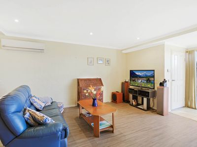 1 / 6 Banksia Court, Tura Beach