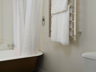 175 Gladstone Road, Dalmore