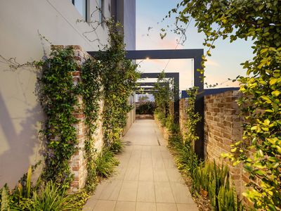 1 / 3 Dongara Street, Innaloo