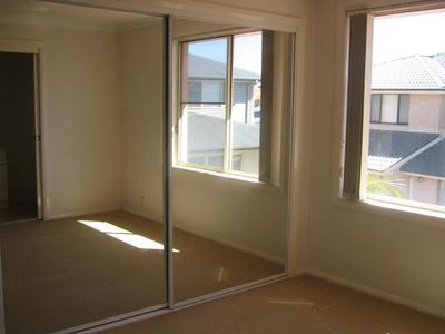 2 / 16 Seymour Drive, Flinders