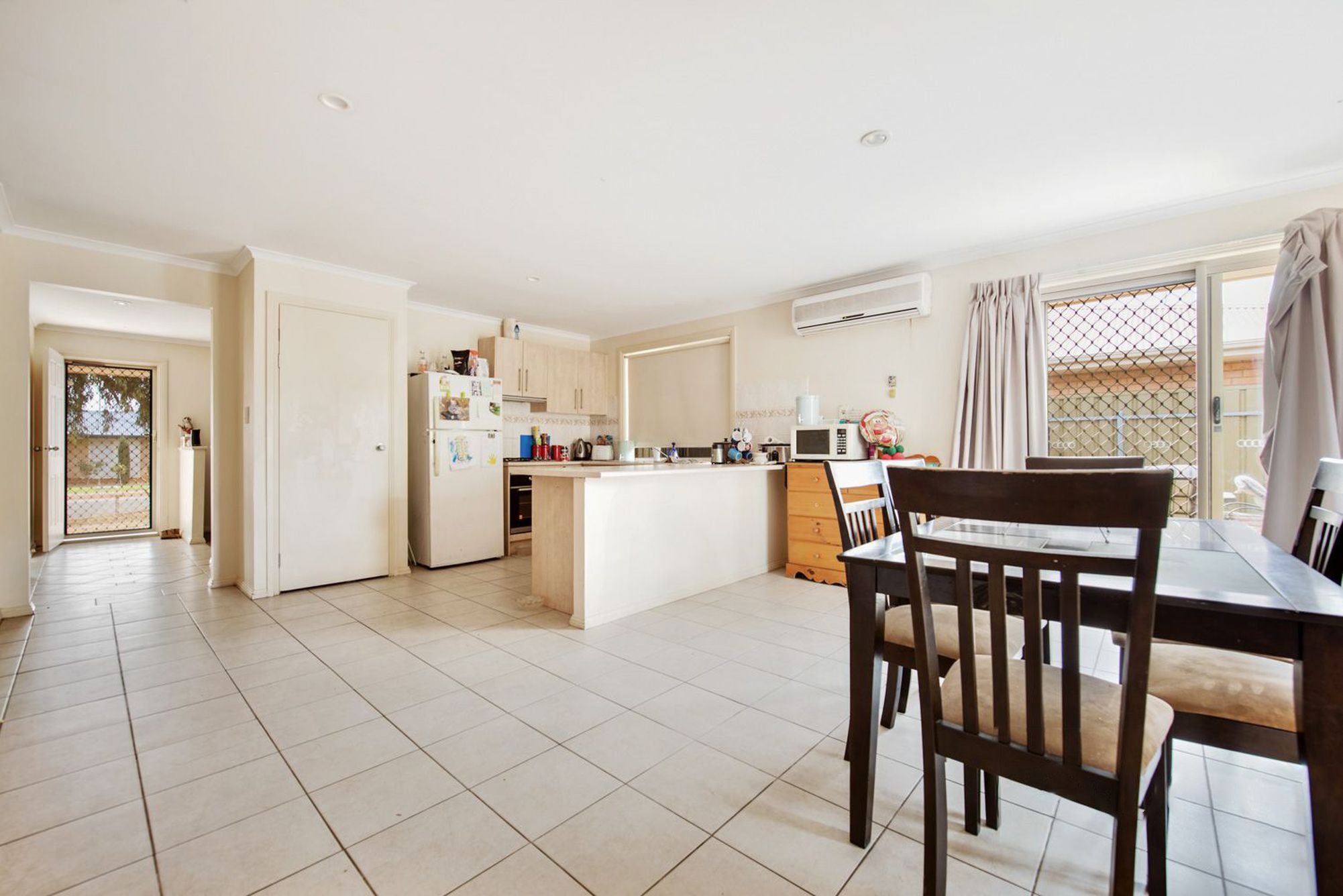 24 Bristol Cres, Davoren Park