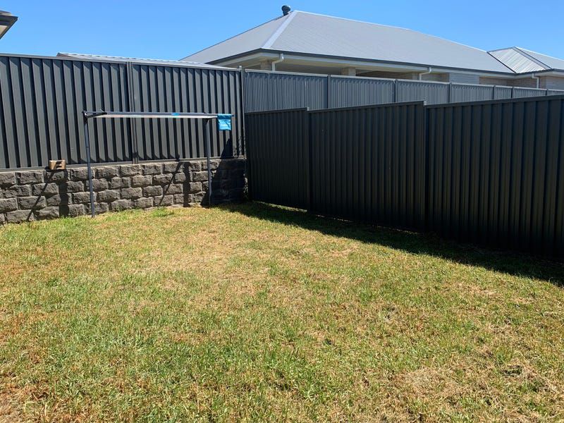 10B Warrigal Street, Gregory Hills