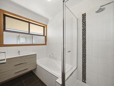 28 Meteorite Street, Murchison