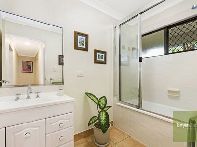 90 Riverbend Drive, Douglas